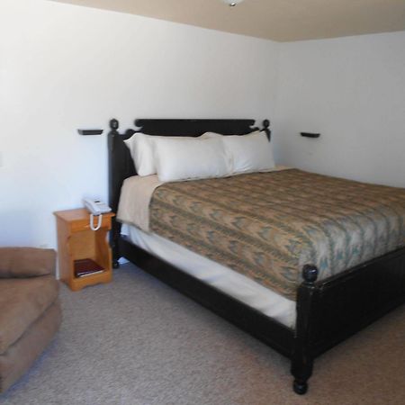 Super Saver Inn Sheridan Bagian luar foto